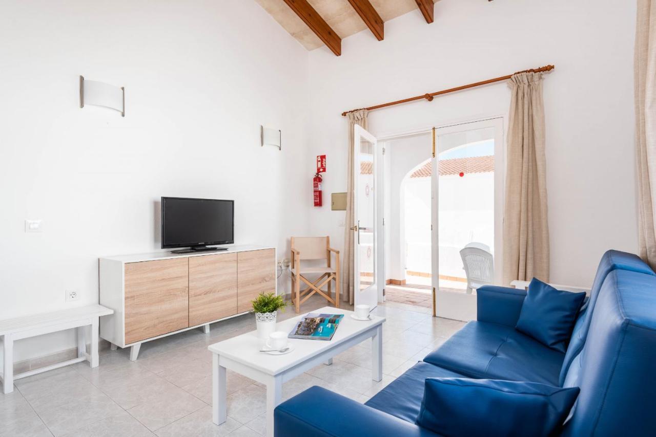 Rimar 6, 2 Bedroom Apartment, Cap D'Artrutx Cala en Bosch Kültér fotó
