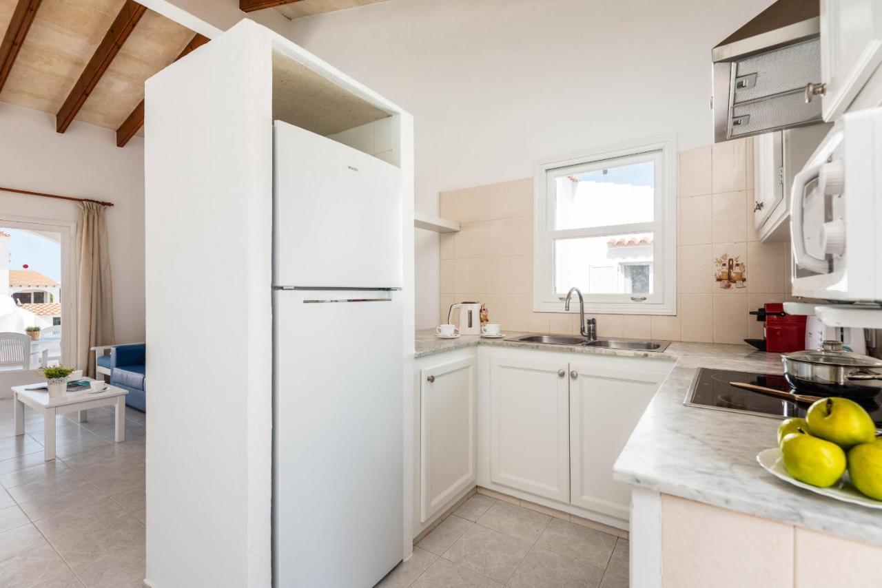 Rimar 6, 2 Bedroom Apartment, Cap D'Artrutx Cala en Bosch Kültér fotó
