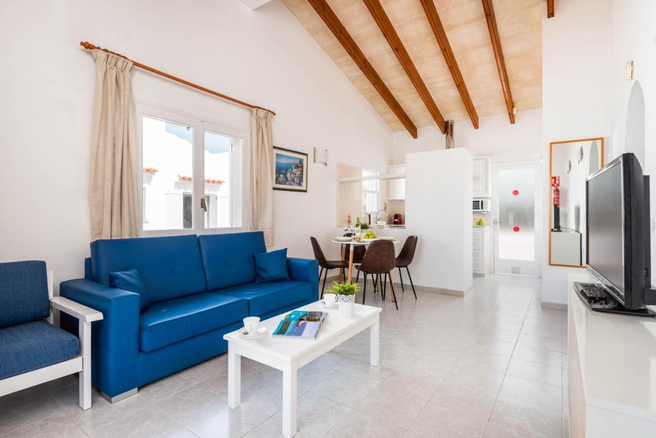 Rimar 6, 2 Bedroom Apartment, Cap D'Artrutx Cala en Bosch Kültér fotó