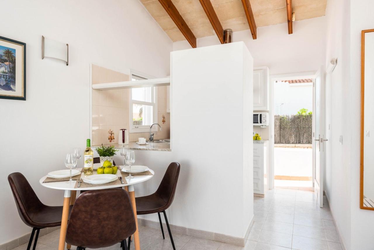Rimar 6, 2 Bedroom Apartment, Cap D'Artrutx Cala en Bosch Kültér fotó