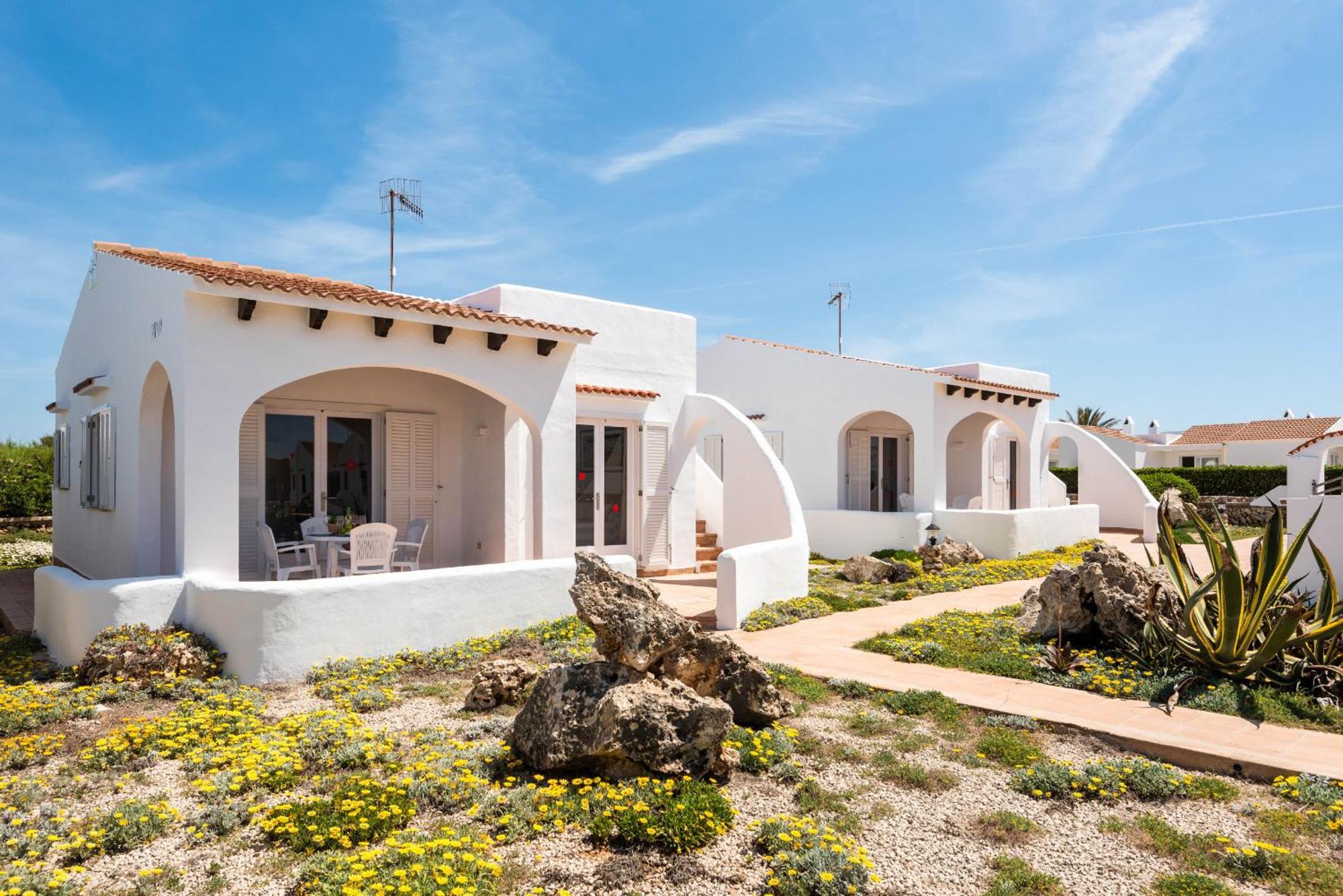 Rimar 6, 2 Bedroom Apartment, Cap D'Artrutx Cala en Bosch Kültér fotó